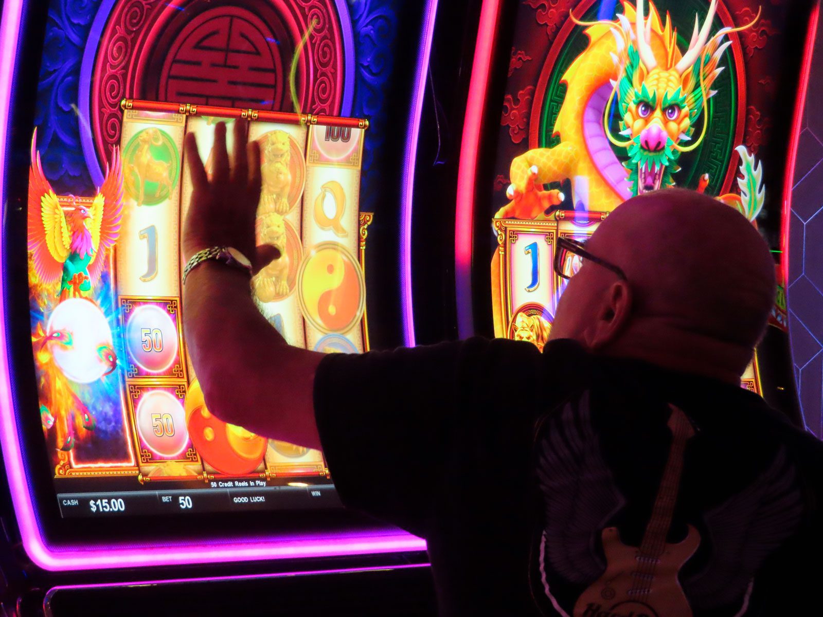 How To Cheat A Slot Machine With A Magnet How To Cheat A Slot Machine With A Magnet